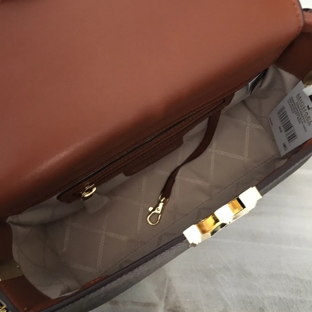 All Categories Official Website "Brand Women's Bags" Women's Bags 💙 MK 2023 New MK Genuine Leather Crossbody Bag